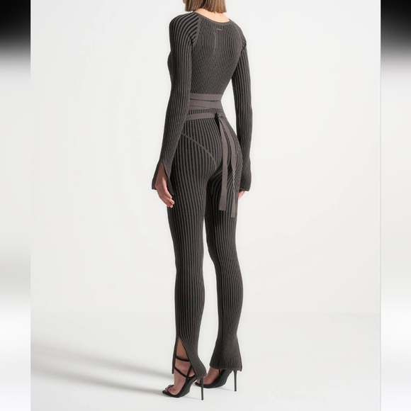 Jumpsuit With Belt - Grey/Black - Picture 5 of 11